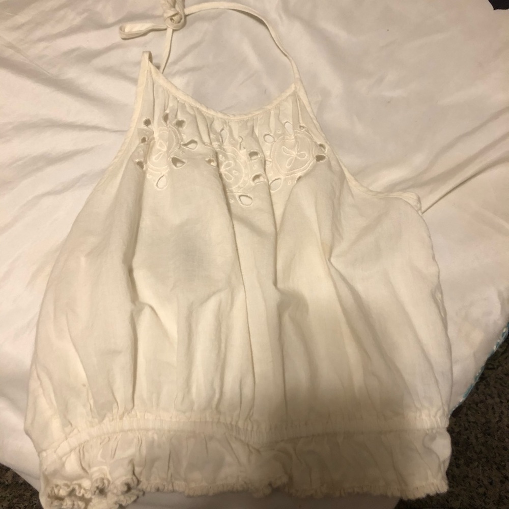 Aerie top